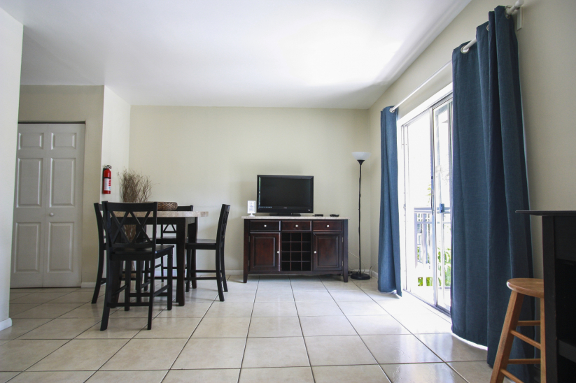 Lola Apartment photo #1