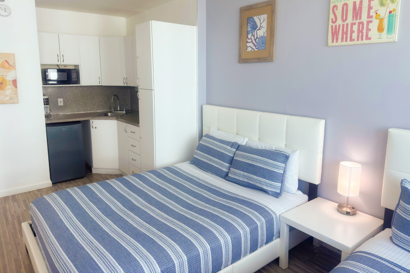 Britney Apartment photo #2