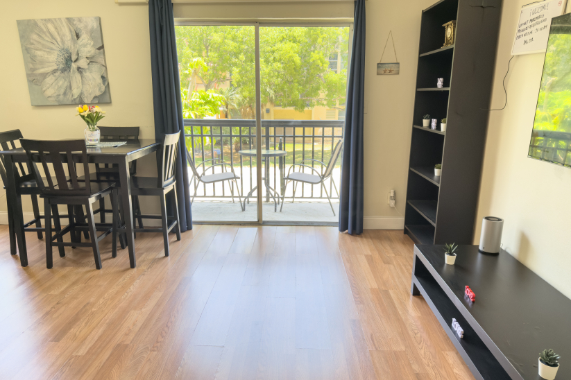 Logan Apartment photo #1