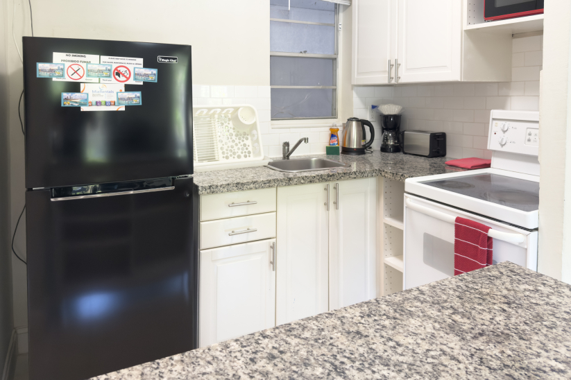 Logan Apartment photo #6